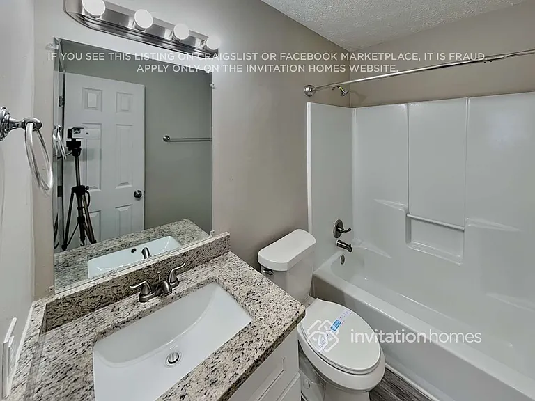 535 Zachary Ct — Photo 16