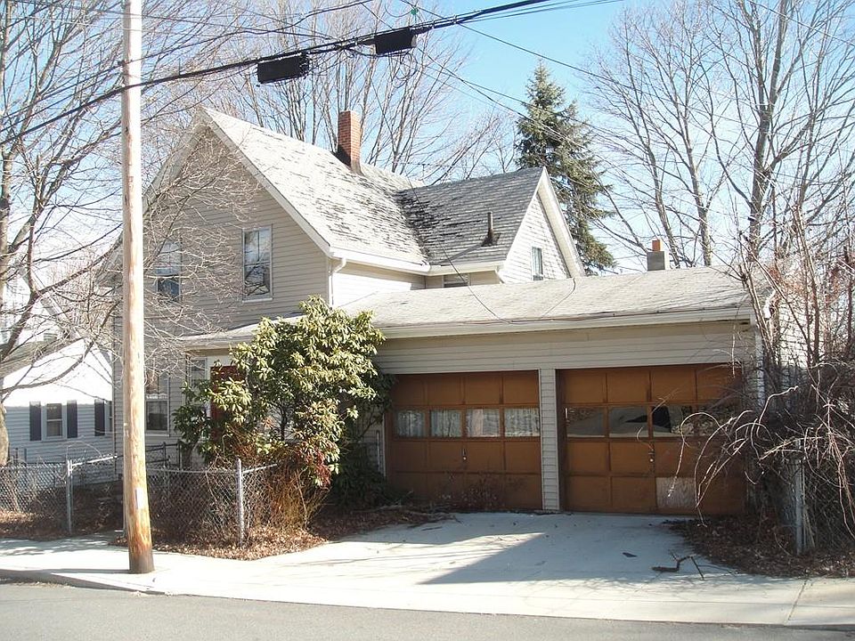 2nd image of 89 Preston St