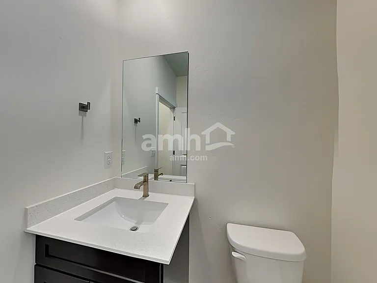 1271 E Ludlow Dr — Photo 7