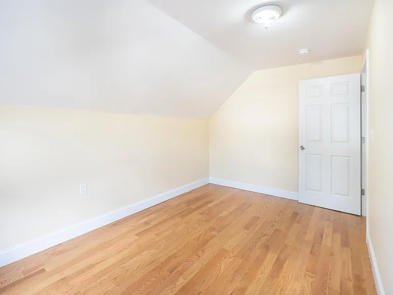 8 Martin St #3 — Photo 8