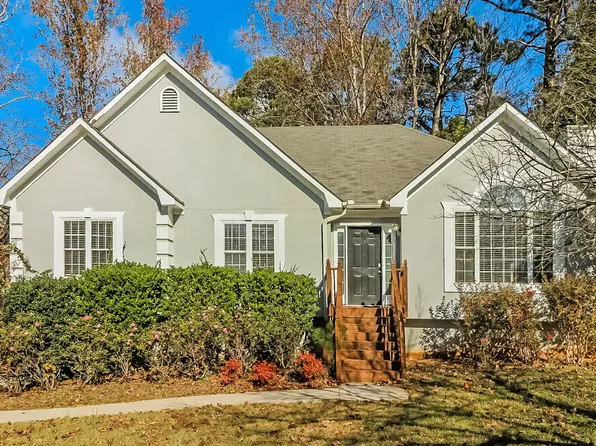 2054 Spicers Ln, Woodstock, GA 30189