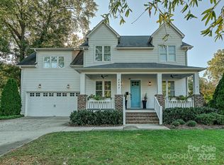 2843 Dorchester Pl, Charlotte, NC 28209