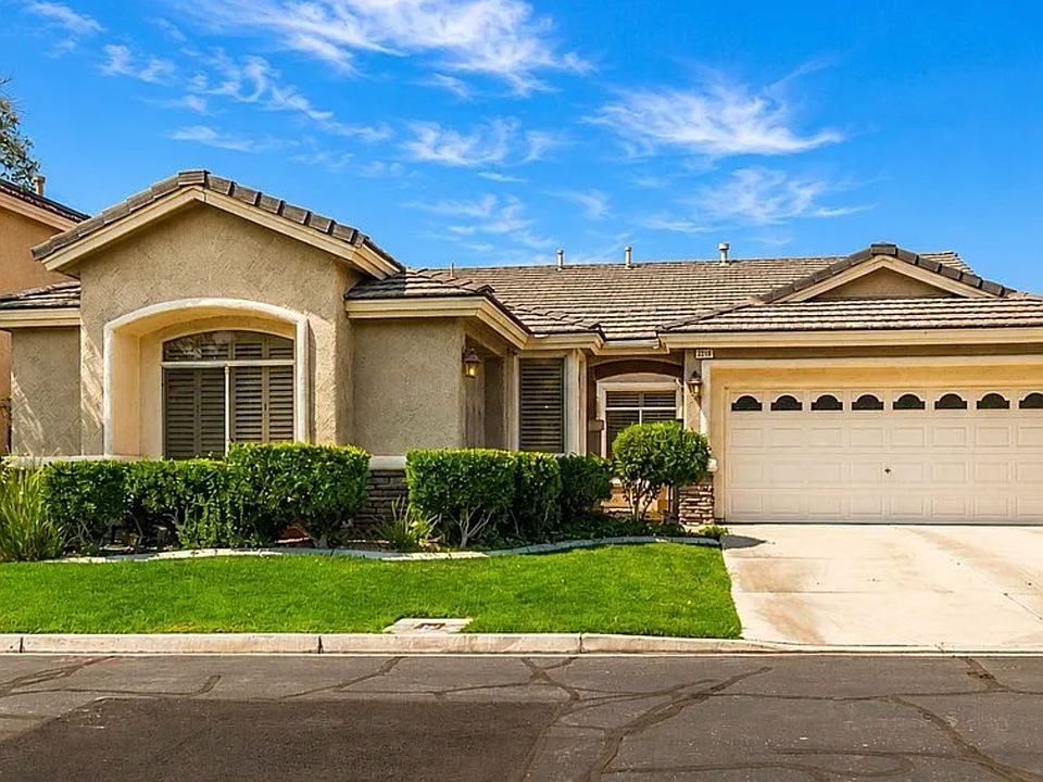1st image of 2215 Scarlet Rose Dr