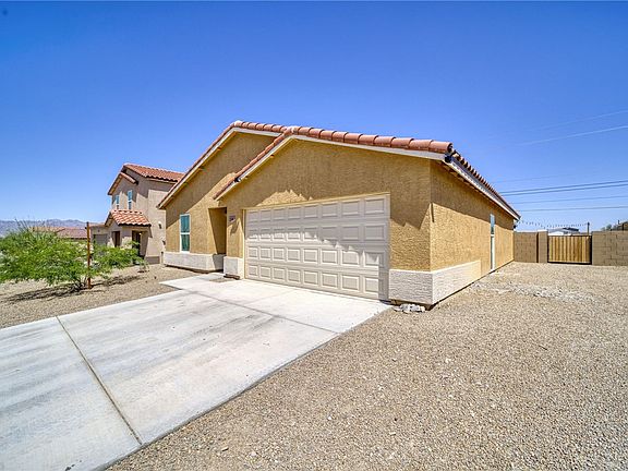 3rd image of 2199 E Sand Creek Drive