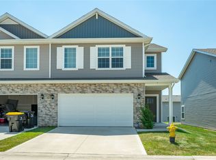 1026 Maywood Ln, Waukee, IA 50263