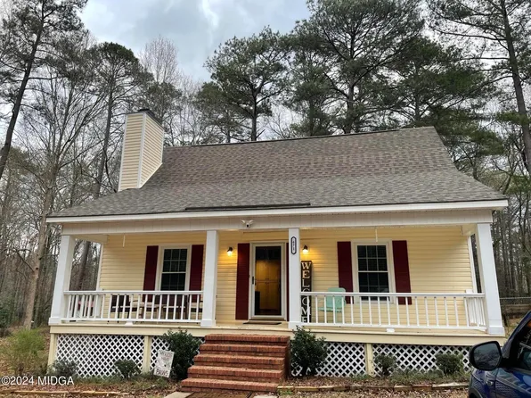 671 Fairmont Dr, Macon, GA 31210