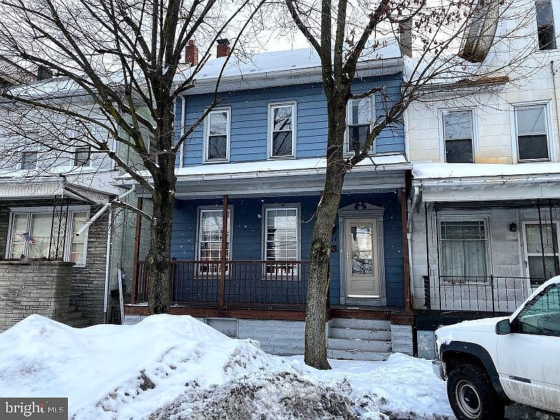 211 S Market St Shamokin Pa 17872 Zillow