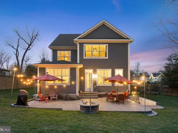 7309 Friden Dr, Falls Church, VA 22043