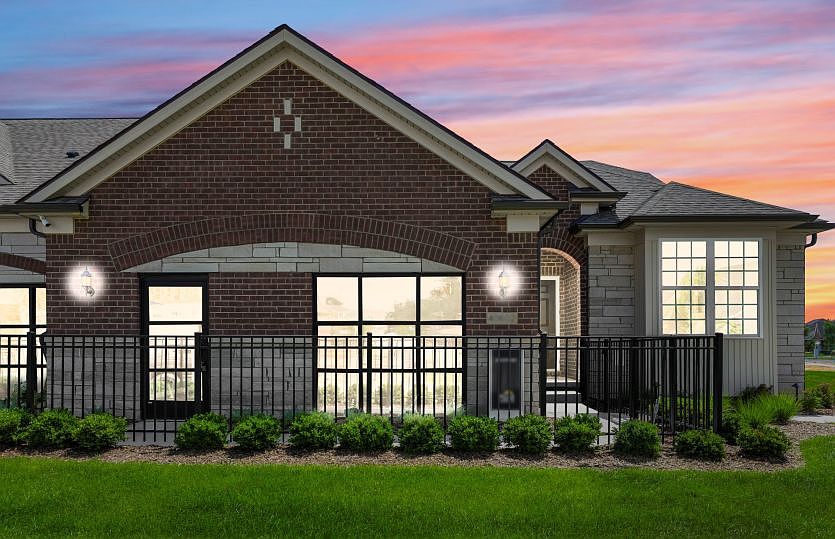 Bayport Duet Home Exterior 4