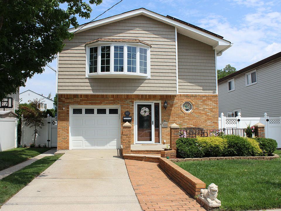 1st image of 107 Stroud Ave