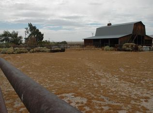 9625 Valley Rd, Cantil, CA 93519