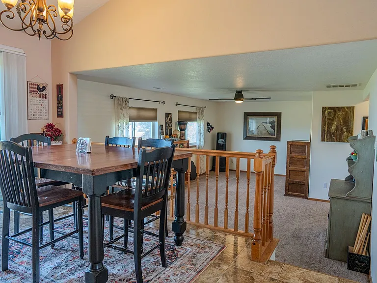 3925 N Graphite Ct — Photo 7