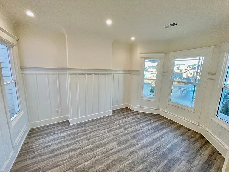 2554 Bryant St #2554 — Photo 32
