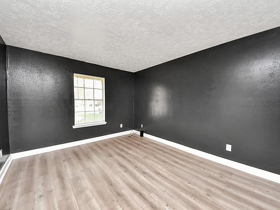 5th image of 4519 Reynaldo Dr