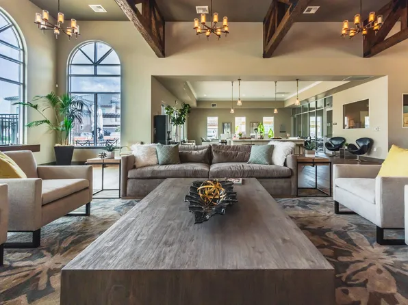 VASARI LUXURY APARTMENT HOMES