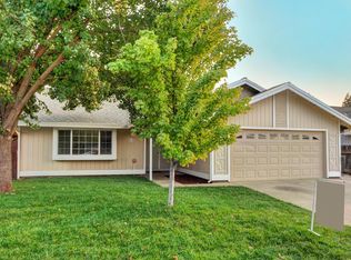 8658 Sumerlin Ct, Elk Grove, CA 95624