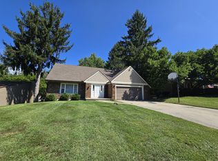 1276 Howell Dr, Newark, OH 43055
