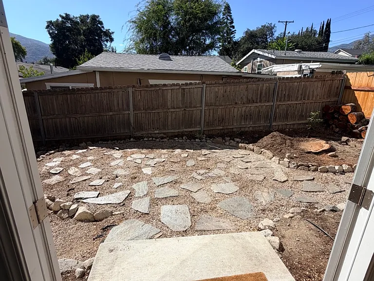 2640 Pickens Ave — Photo 19