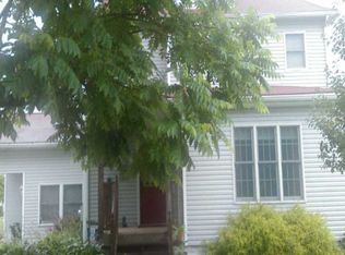 10 2nd Ave, Scottdale, PA