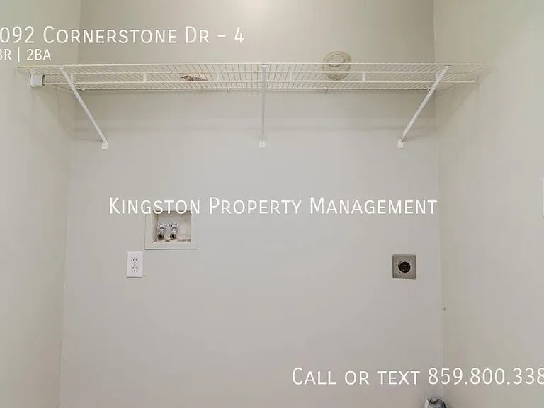 2092 Cornerstone Dr #4 — Photo 3