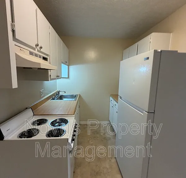 155 Bowen St #7 — Photo 13