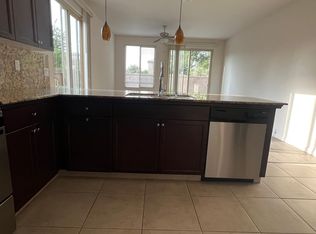 3025 Tuya Ln, Clovis, CA 93619
