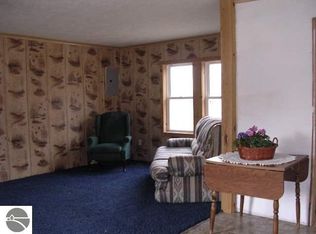 18544 Bigge Rd, Copemish, MI 49625