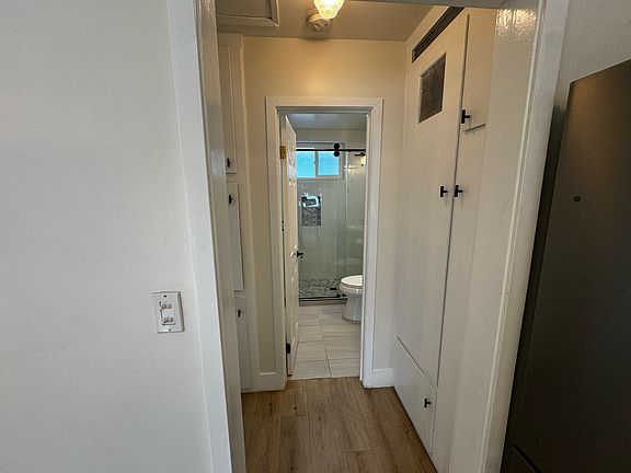5th image of 4110 E Wilton St