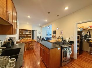 20 Highland Ave APT 1, Cambridge, MA 02139