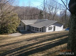 114 Rock Garden Dr, Canton, NC 28716