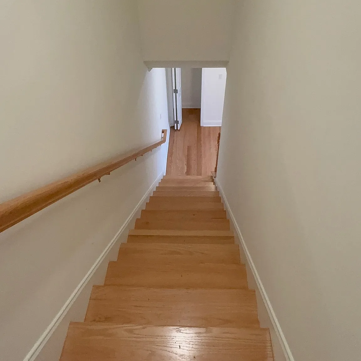 3 bed, 2.5 bath, 1495 sqft, $5,395 — Photo 2