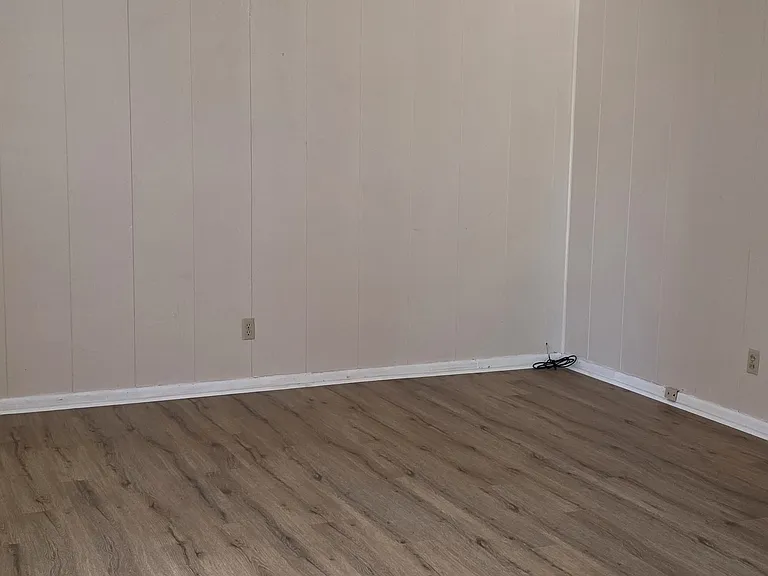 2117 Grand Ave — Photo 9
