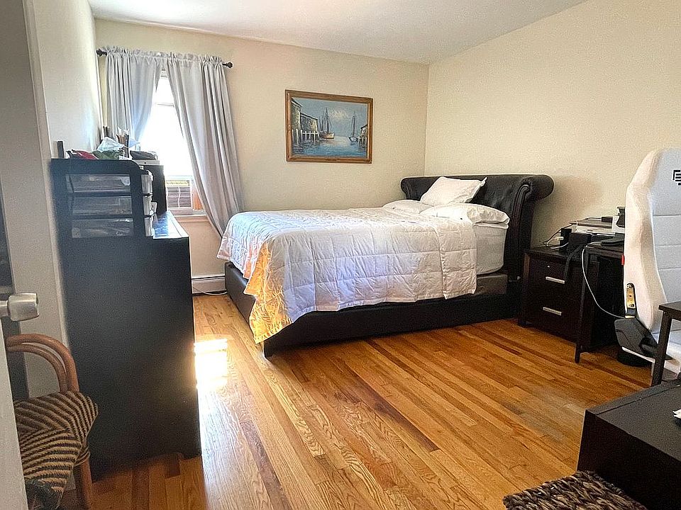 1st image of 77 Murray Ave #1