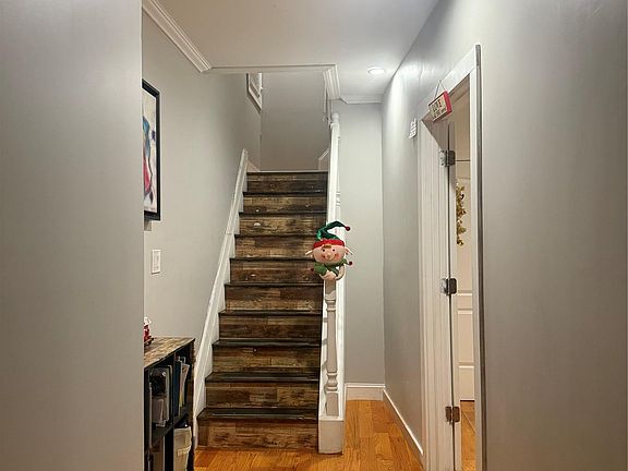 4th image of 19456 114th Road