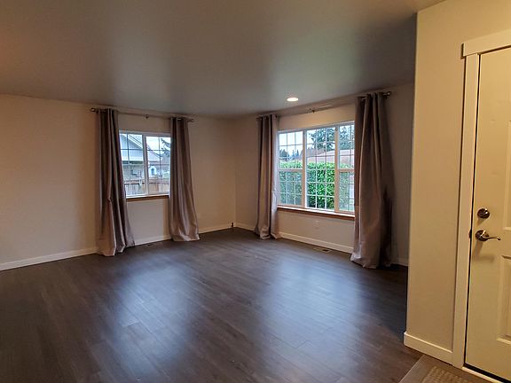 Another look at the living room without furniture ~