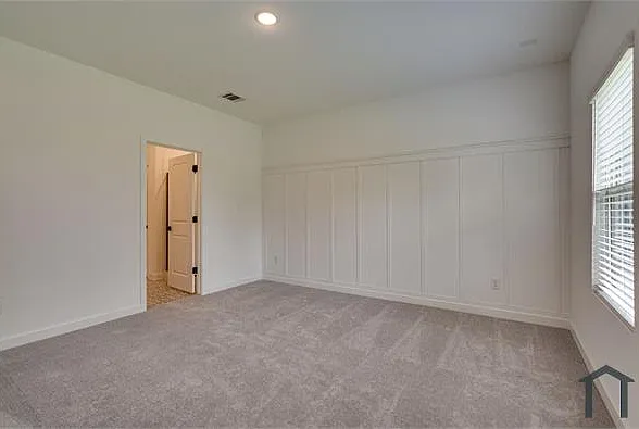1412 Victoria St — Photo 13