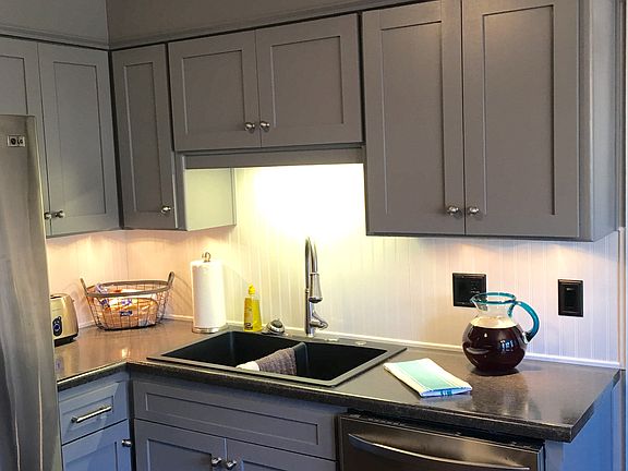 Granite composite sink