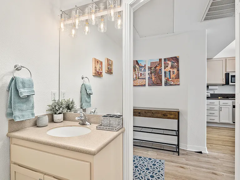 1501 India St #607 — Photo 5