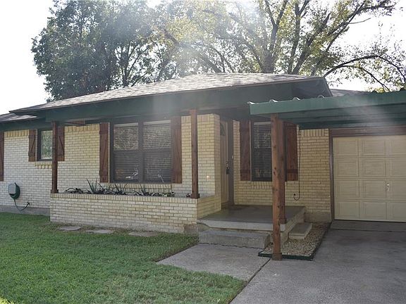 2nd image of 308 S 4th St