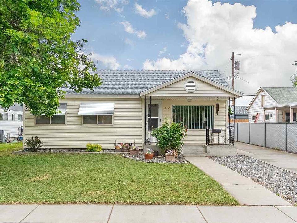 1st image of 712 Sanford Ave