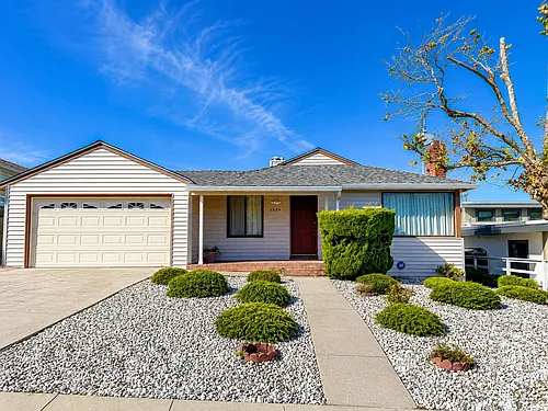 1384 Vista Grande Photo 1