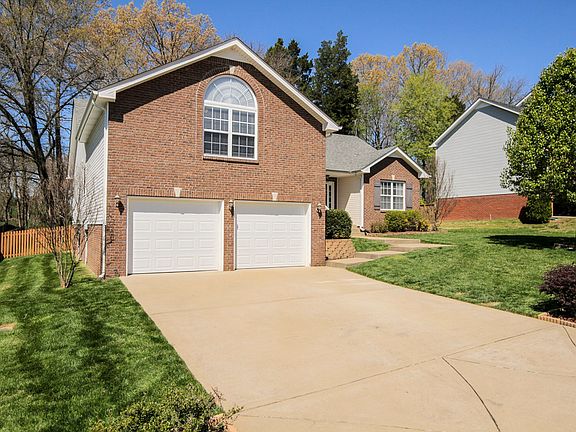 3rd image of 756 W Accipiter Cir