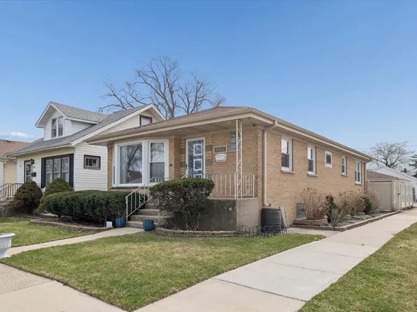 8657 W Lyndale Ave, River Grove, IL 60171