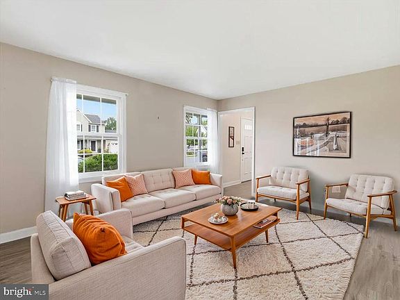 4th image of 123 Sherris Way