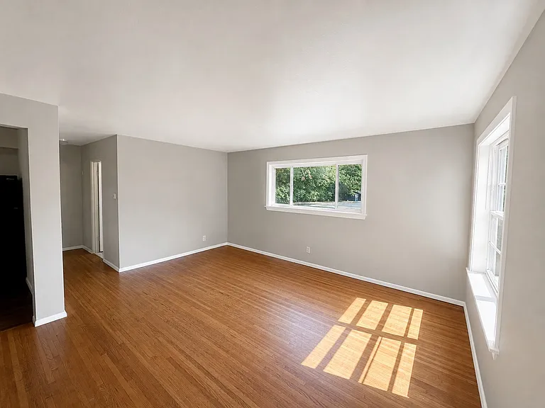 7865 Big Bend Blvd #A — Photo 2