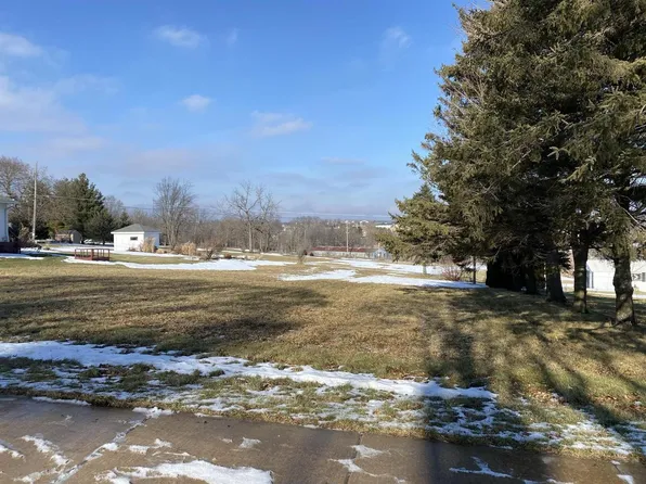 1.29 Acres East Division Street, Dodgeville, WI 53530