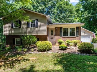 1418 Mountain View Church Rd, King, NC 27021