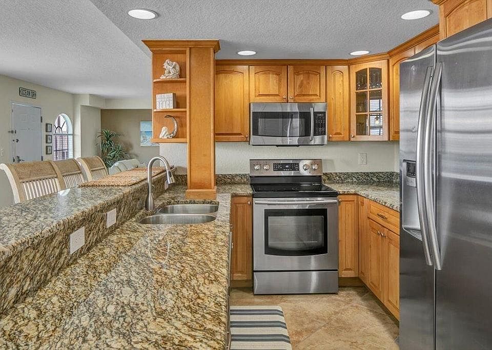 1st image of 1290 Gulf Blvd APT 1101