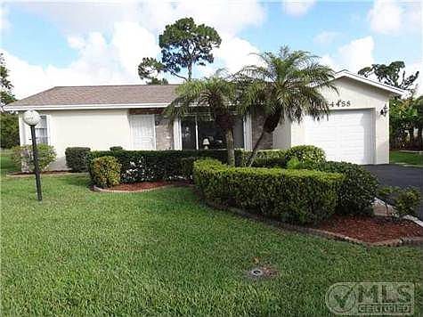 1st image of 4458 Pine Lake Ct