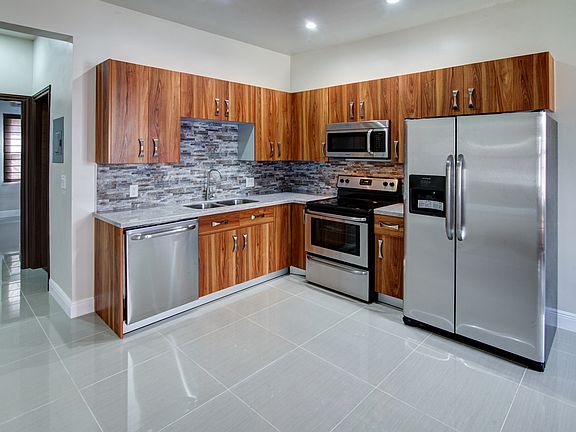 5th image of 729 W Las Olas Blvd APT 2